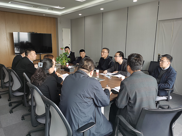 高新金控纪委书记王文伟带队到独角基地公司检查指导工作