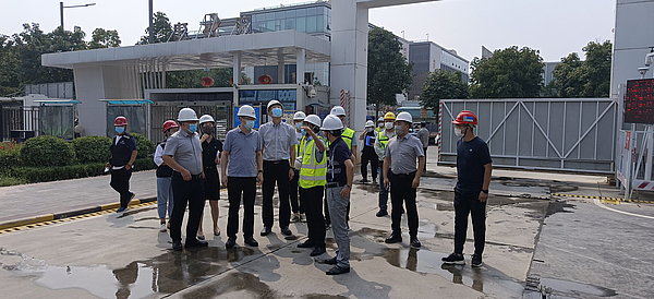 西安高新金控总经理胡炘带队检查指导建设项目安全生产和疫情防控工作