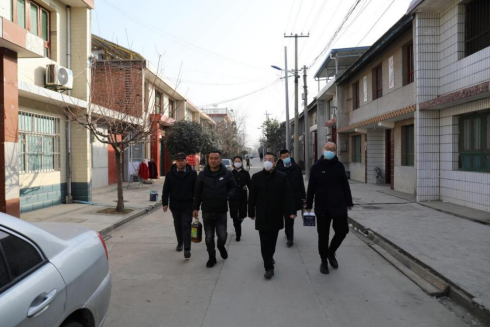 春节慰问送温暖 岁寒情深暖人心